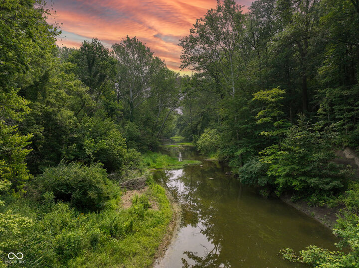 Property Photo:  1715 Templewood Drive  IN 46077 