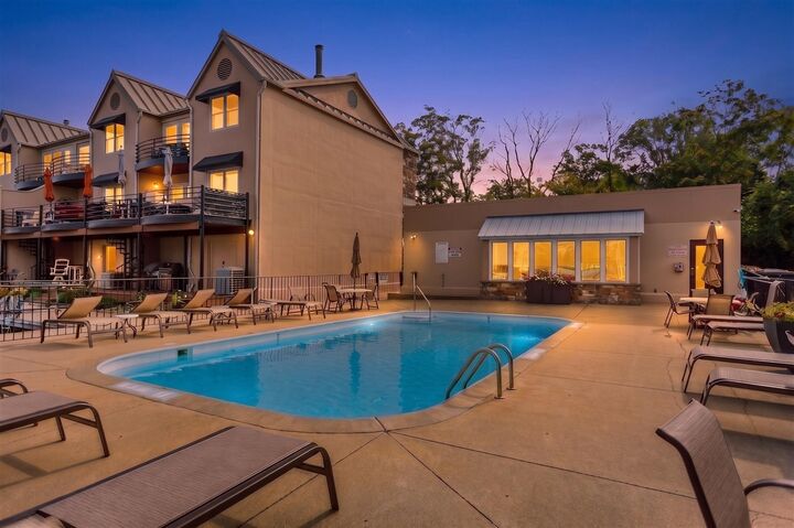Property Photo:  260 Water Street 5E  MI 49085 
