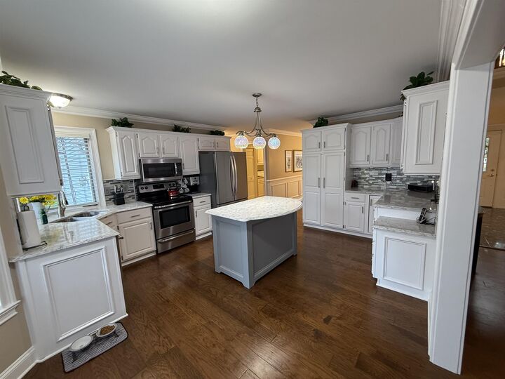Property Photo:  1225 Sugarbush Drive  MI 48446 