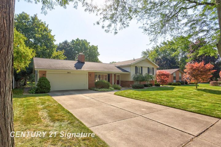 361 Somerset Road  Saginaw MI 48638 photo