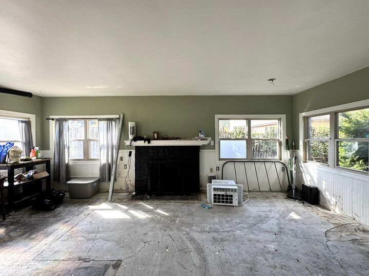 Property Photo:  5246 N 26th St  WI 53209