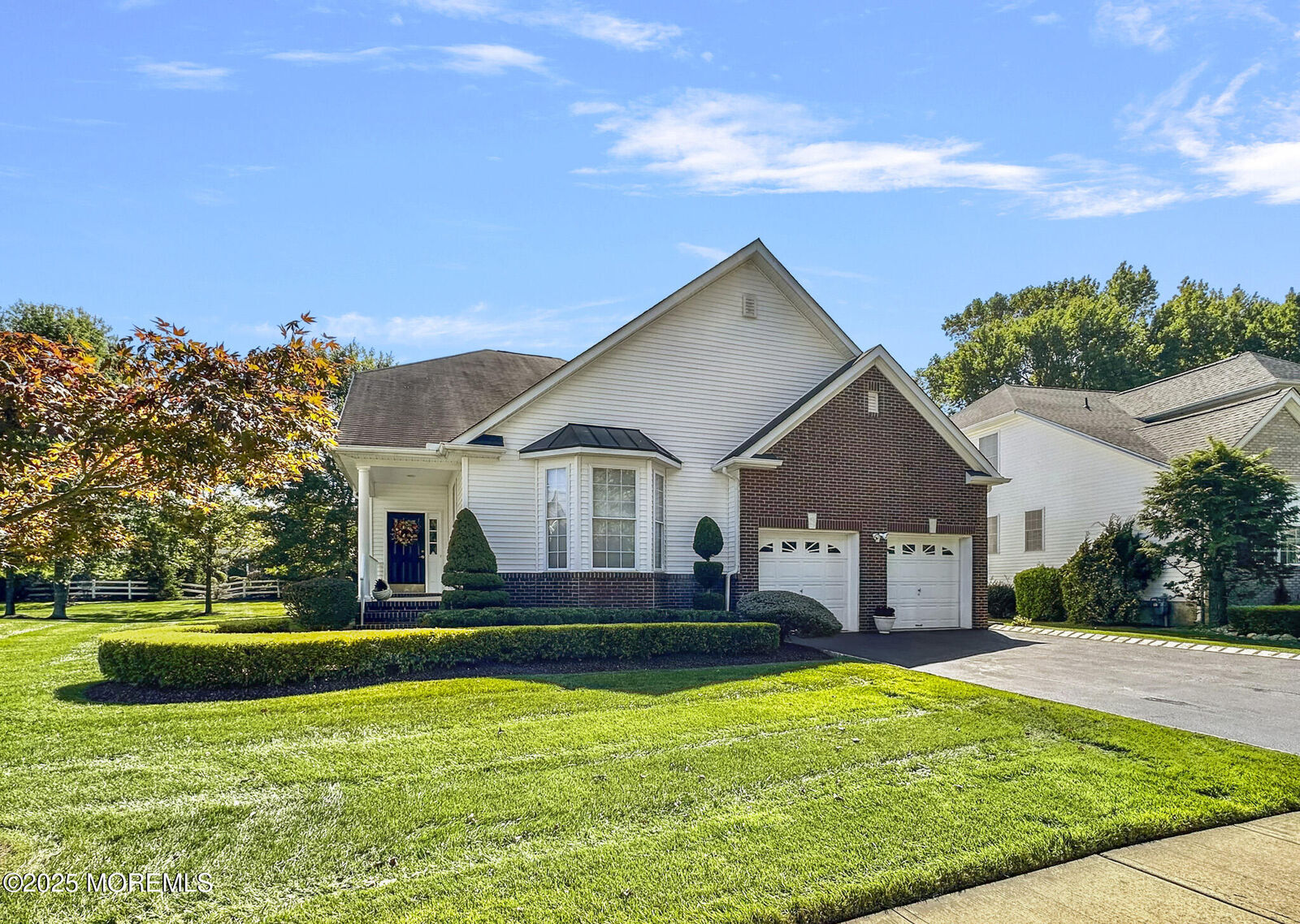 Property Photo:  142 Scarborough Way  NJ 07746 