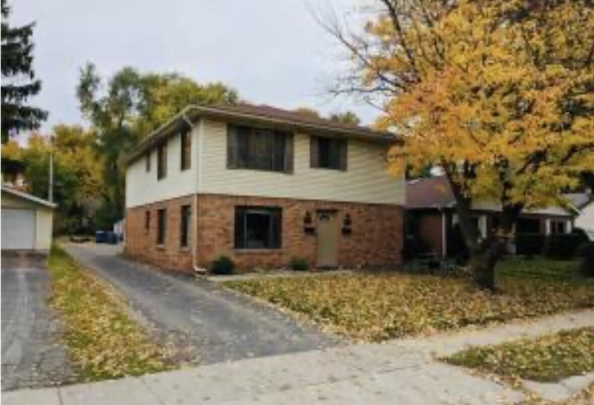 Property Photo:  679 Karmada Street  MI 48170 