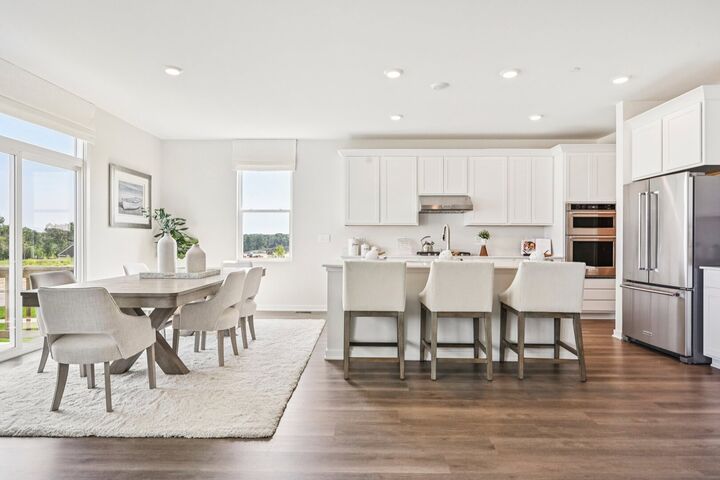 Property Photo: 1456 Vintage Drive IL 60543