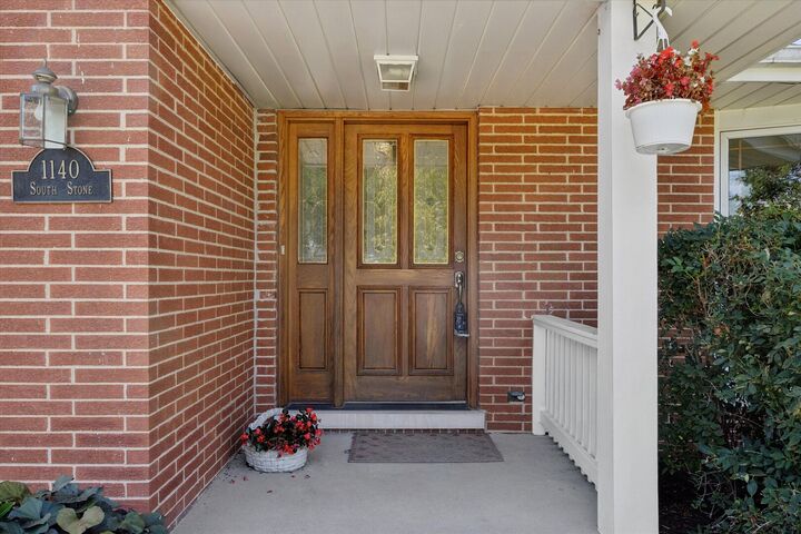 Property Photo:  1140 S Stone Avenue  IL 60525
