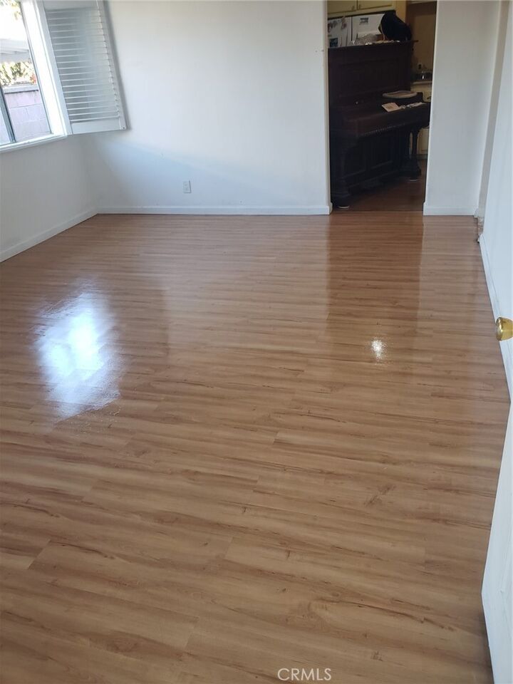 Property Photo:  140 W 225th  CA 90745 