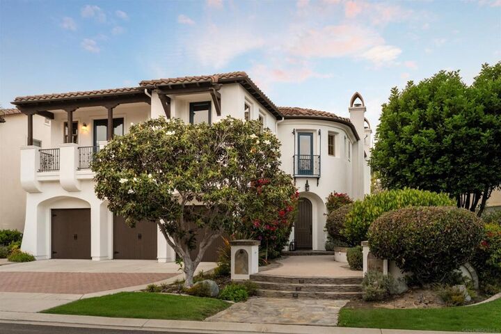 Property Photo: 5480 Valerio Trl CA 92130