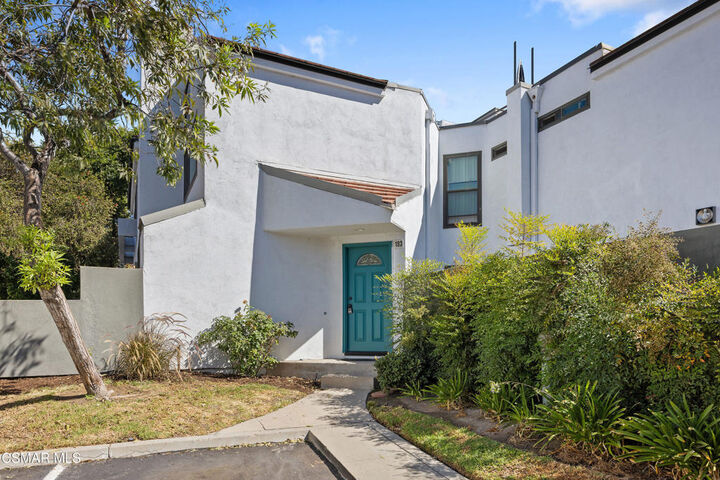 Property Photo: 1182 Tivoli Lane 193 CA 93065