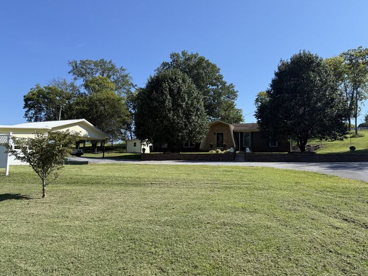 Property Photo:  125 Chicken Creek Rd  TN 38478