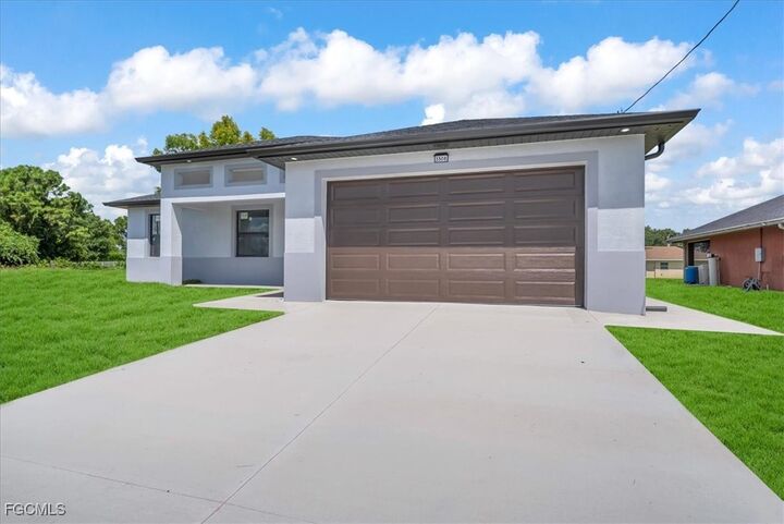 Property Photo:  3508 35th Street SW  FL 33976 