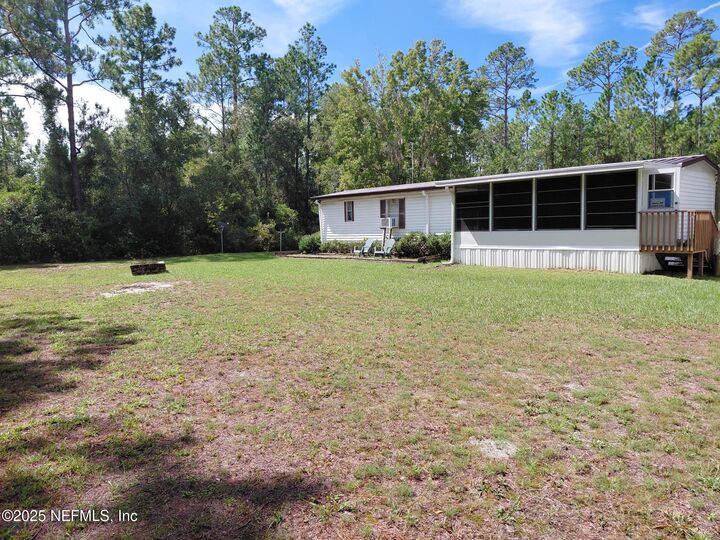 Property Photo:  110 Glenside Street  FL 32139 