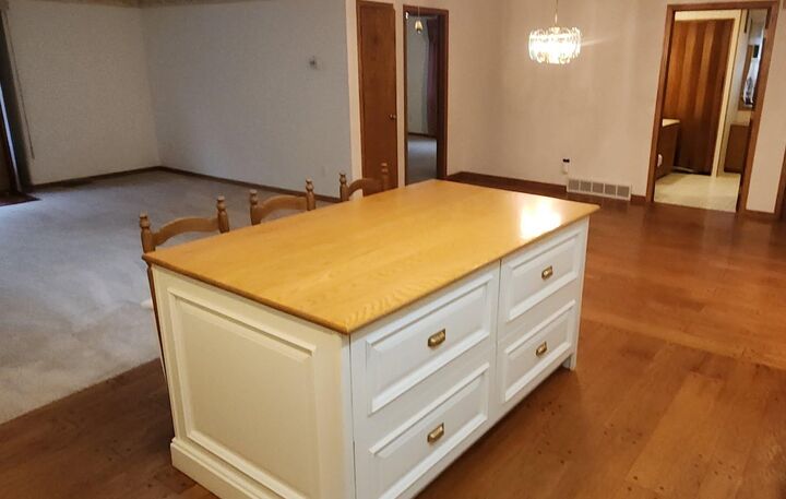 Property Photo:  1005 4th Avenue NW  MN 56353 