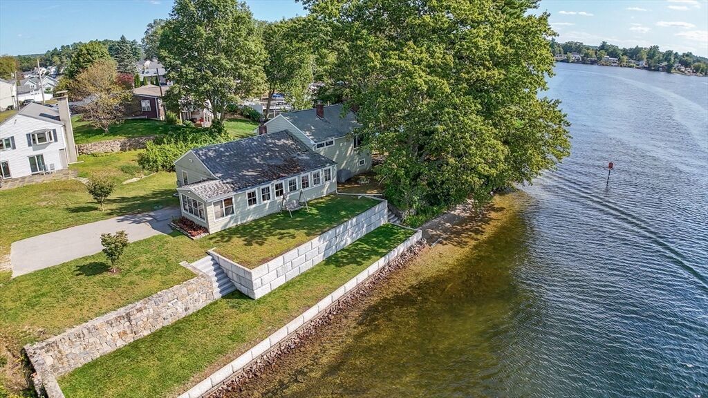 Property Photo:  322 Killdeer Rd  MA 01570 