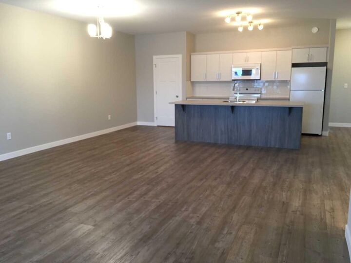 Property Photo:  61 Maclean Close  AB T4M 0H4 