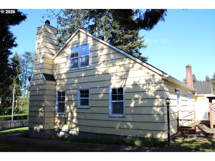 Property Photo:  92965 Labeck Rd  OR 97103 