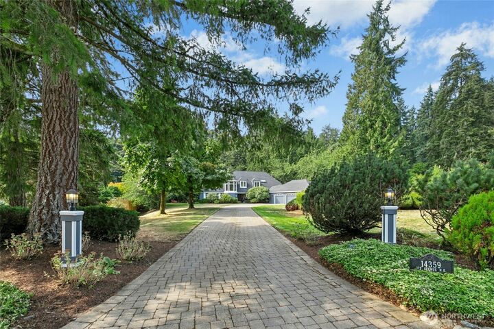 Property Photo: 14359 172nd Avenue NE WA 98052