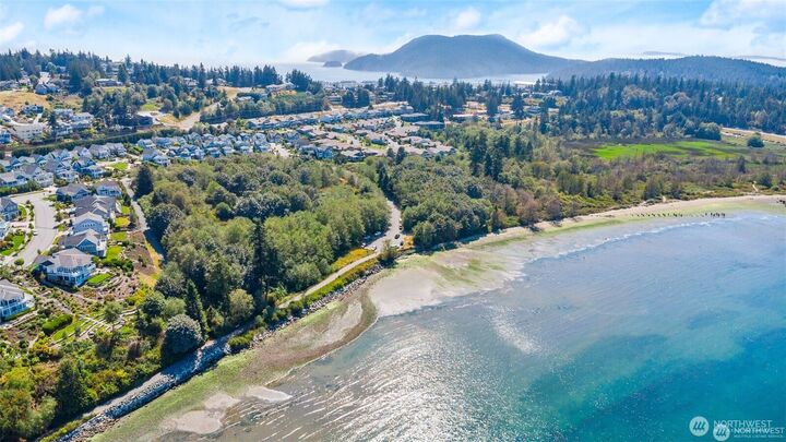 Property Photo:  4909  Edwards Way  WA 98221 