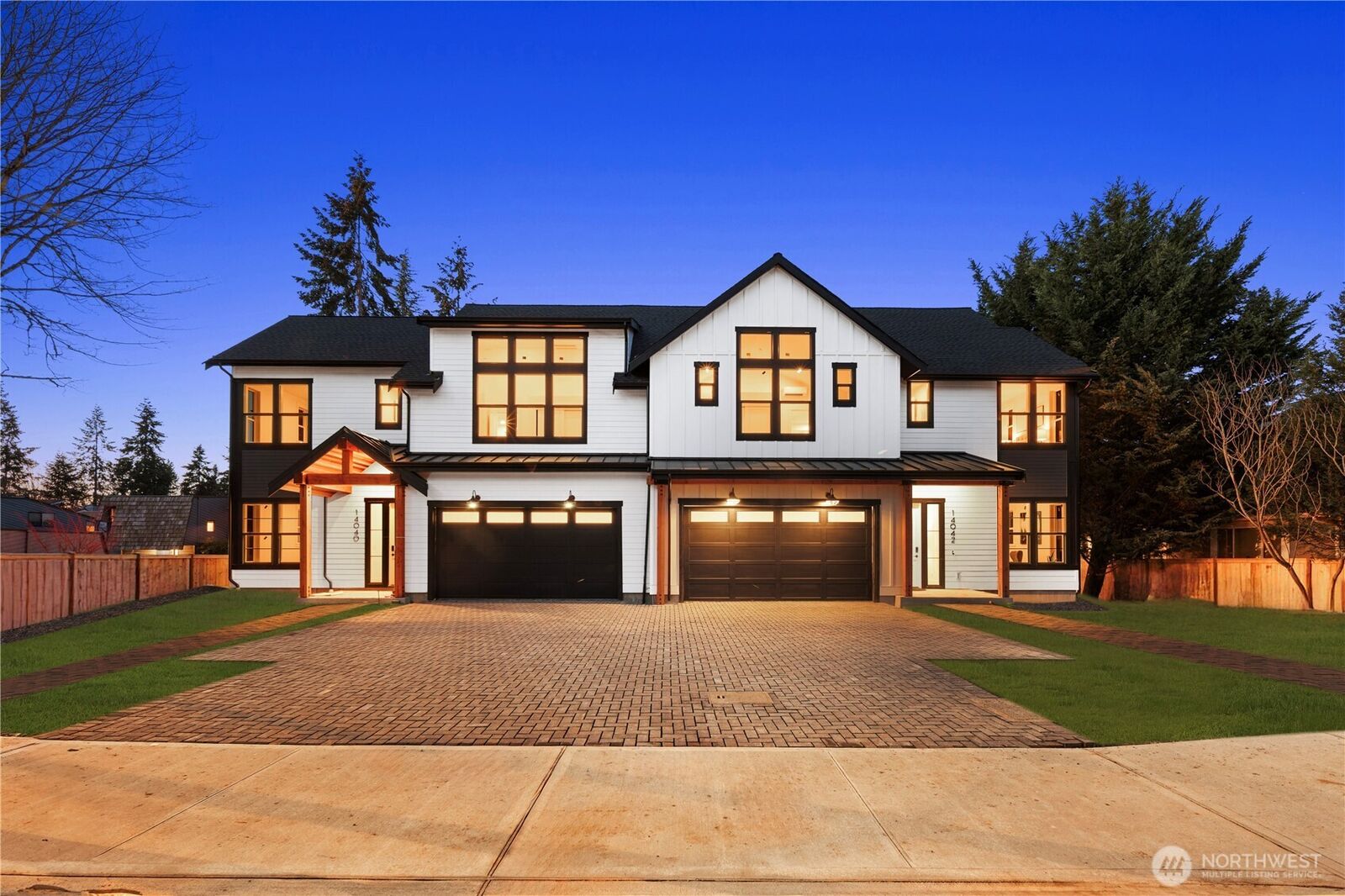Property Photo:  14140 SE 8th Street  WA 98007 