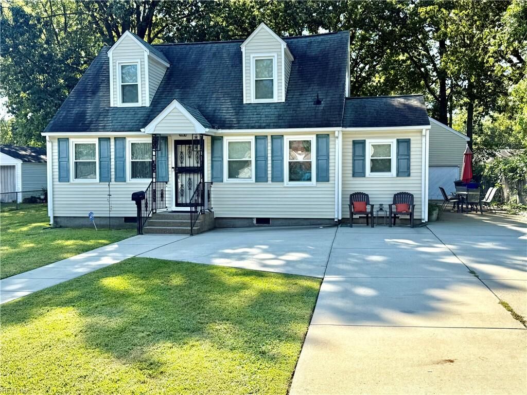 Property Photo:  632 74th St  VA 23605 