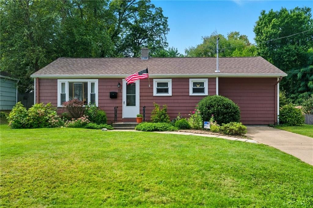 Property Photo:  11 Observatory Road  RI 02888 