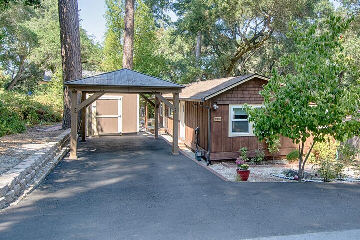 Property Photo:  40 Pine Avenue  CA 95041 