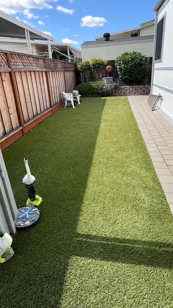 Property Photo:  136 Vinewood Lane 136  CA 95037 