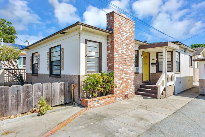 Property Photo:  1252 Olympia Avenue  CA 93955 