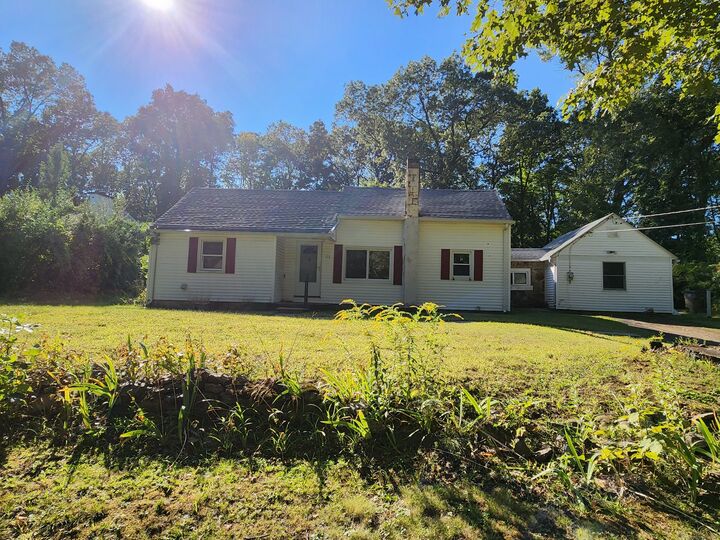 Property Photo:  173 Elm Hill Road  CT 06066 
