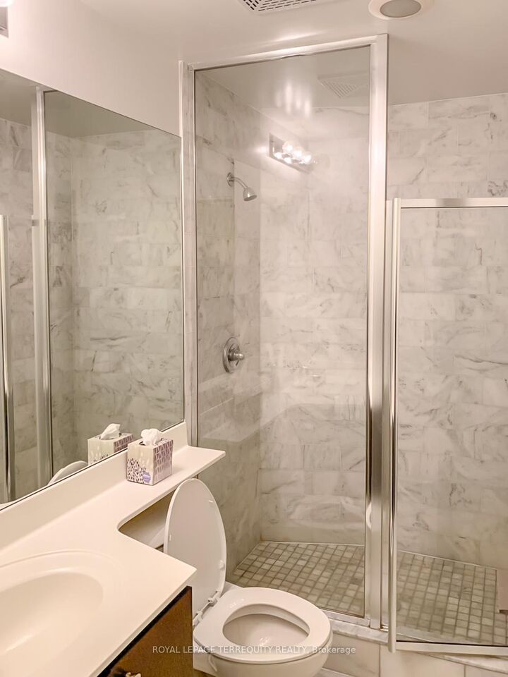 Property Photo:  1 Scott Street 311  ON M5E 1A1 