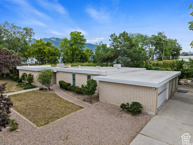 Property Photo:  27 W Princeton  UT 84047 