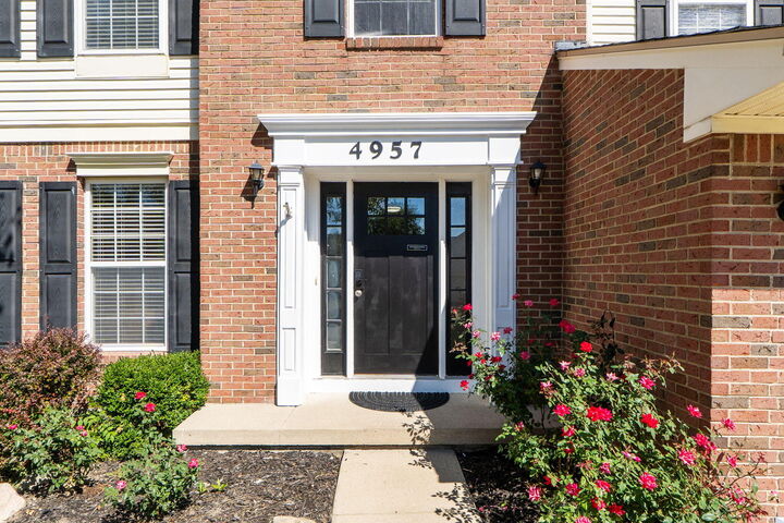 Property Photo: 4957 Country Park Drive OH 45371