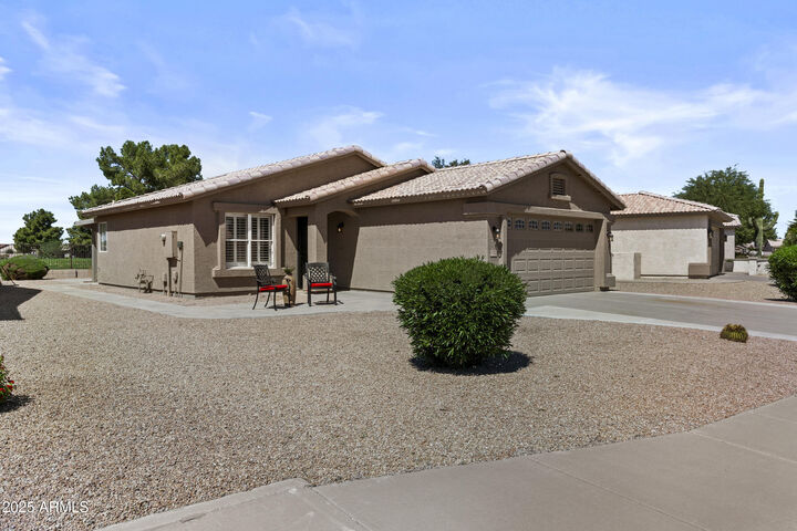 Property Photo:  6200 S Windstream Place  AZ 85249 