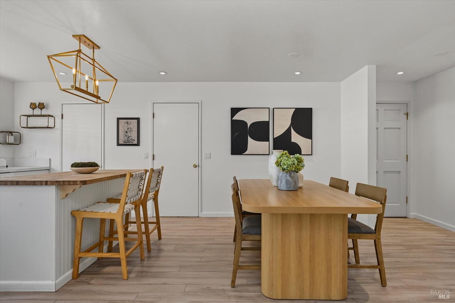 Property Photo:  1140 Emily Avenue  CA 94928 