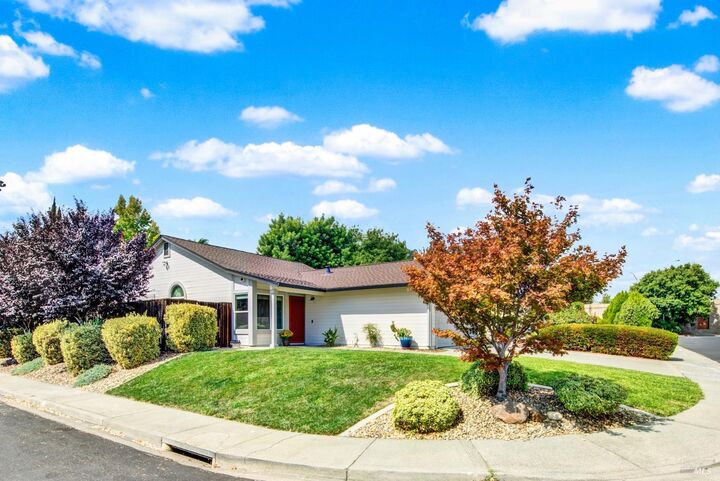 Property Photo:  376 Bishop Drive  CA 95687 