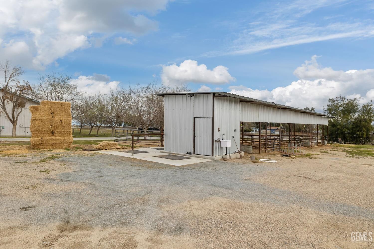 Property Photo:  28106 Highway 119  CA 93268 