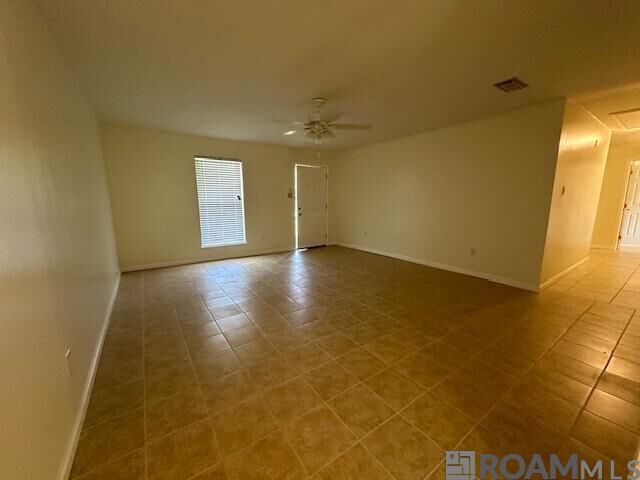 Property Photo: 2312 Jerlyn Dr LA 70726