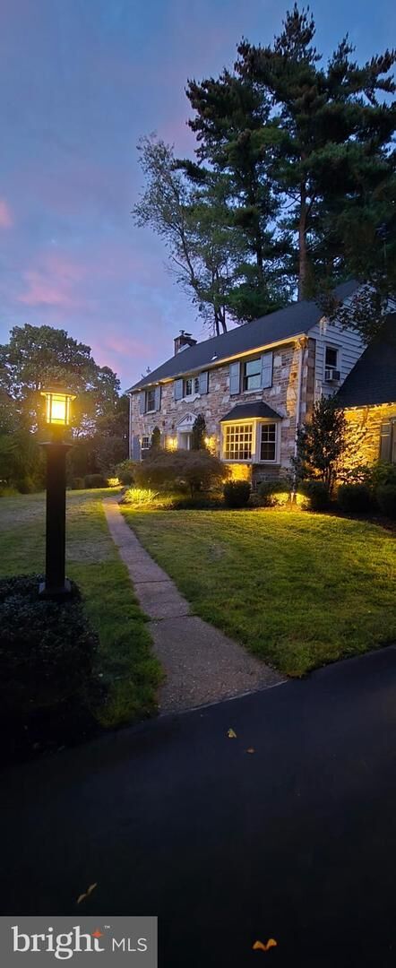 Property Photo:  615 Mulford Road  PA 19095 