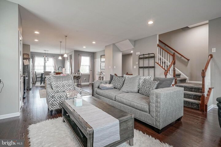Property Photo:  456 Dogwood Drive  NJ 08096 
