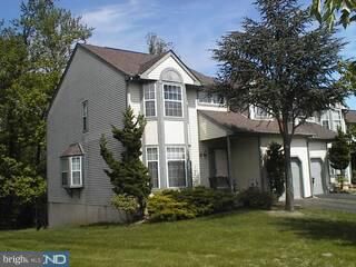 101 Laurel Circle  Newtown PA 18940 photo