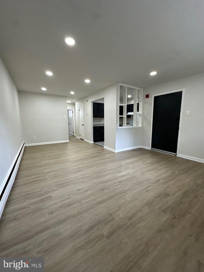 Property Photo:  521 Martin Street A1  PA 19128 