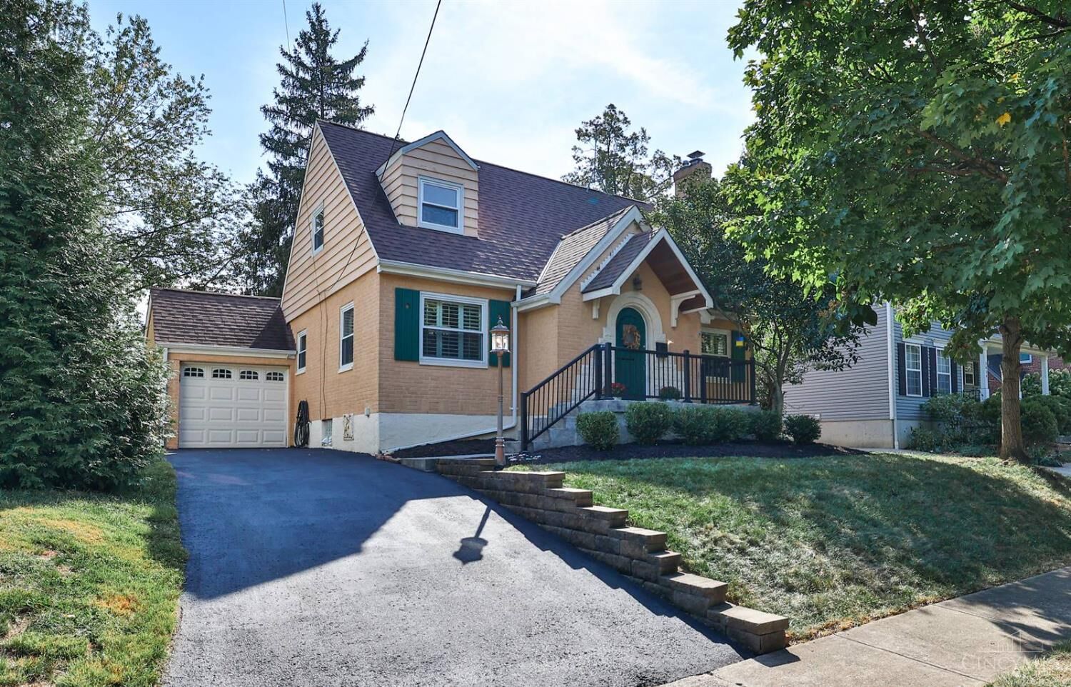 Property Photo: 3860 Settle Road OH 45227
