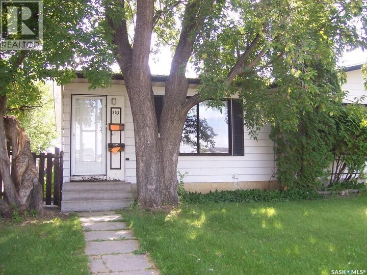 843 7th Street E  Prince Albert SK S6V 6T3 photo