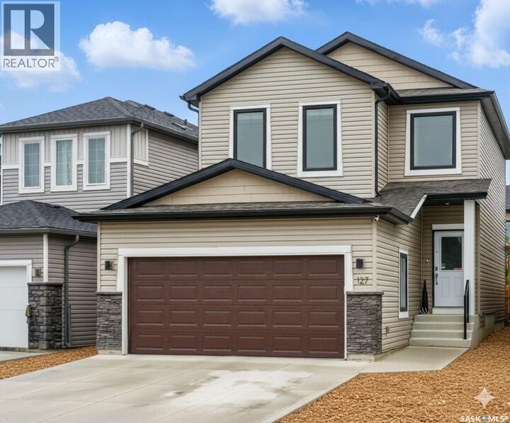 Property Photo:  127 Burgess Crescent  SK S7V 0S1 