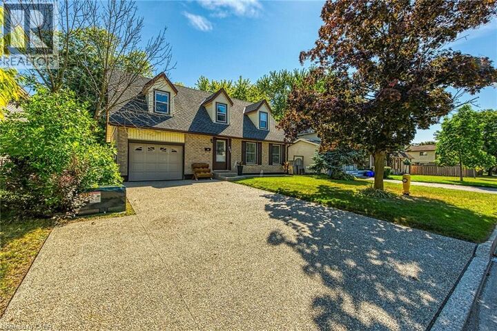 Photo de la propriété: 603 Preston Parkway ON N3H 5J9