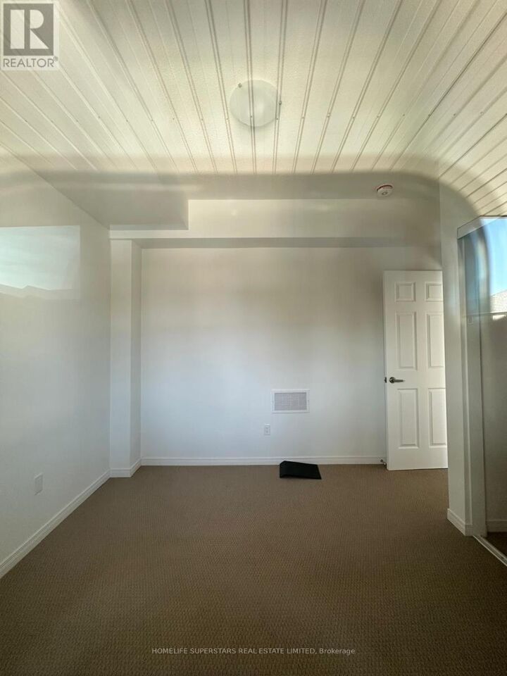 Property Photo: 4340 Ebenezer Road 62 ON L6P 1R8