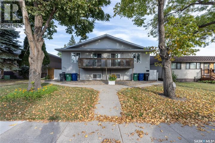220-222 V Avenue N  Saskatoon SK S7L 3E6 photo