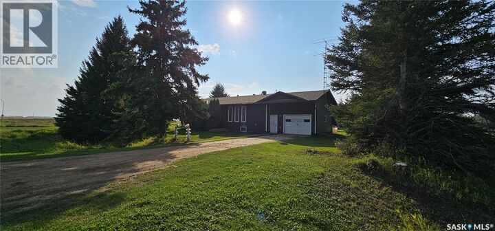Property Photo:  28 Kennedy Street  SK S0E 1B0 