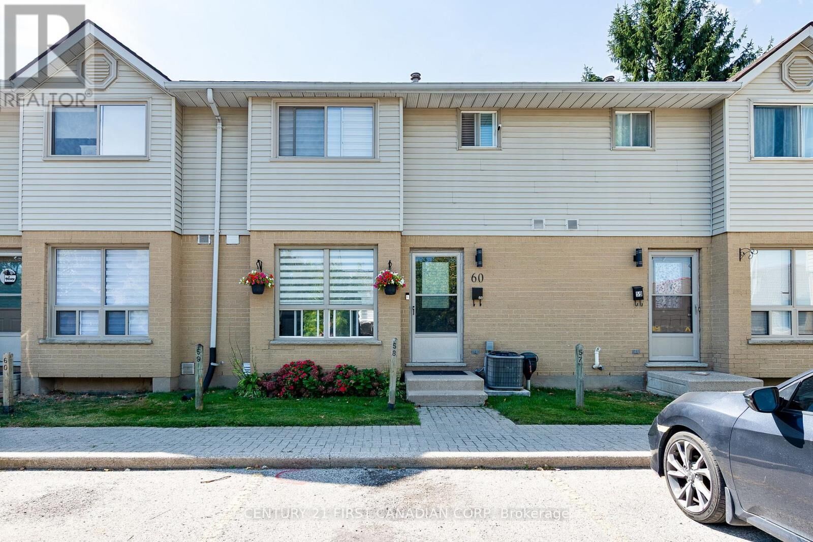 Property Photo:  35 Waterman Avenue 60  ON N6C 5T8 