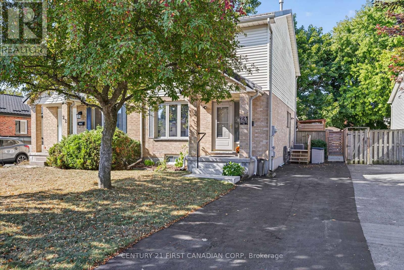 Property Photo: 24 Moreau Crescent ON N5V 4S7