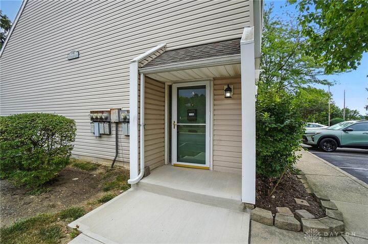 Property Photo:  106 E Ticonderoga Drive  OH 43081 